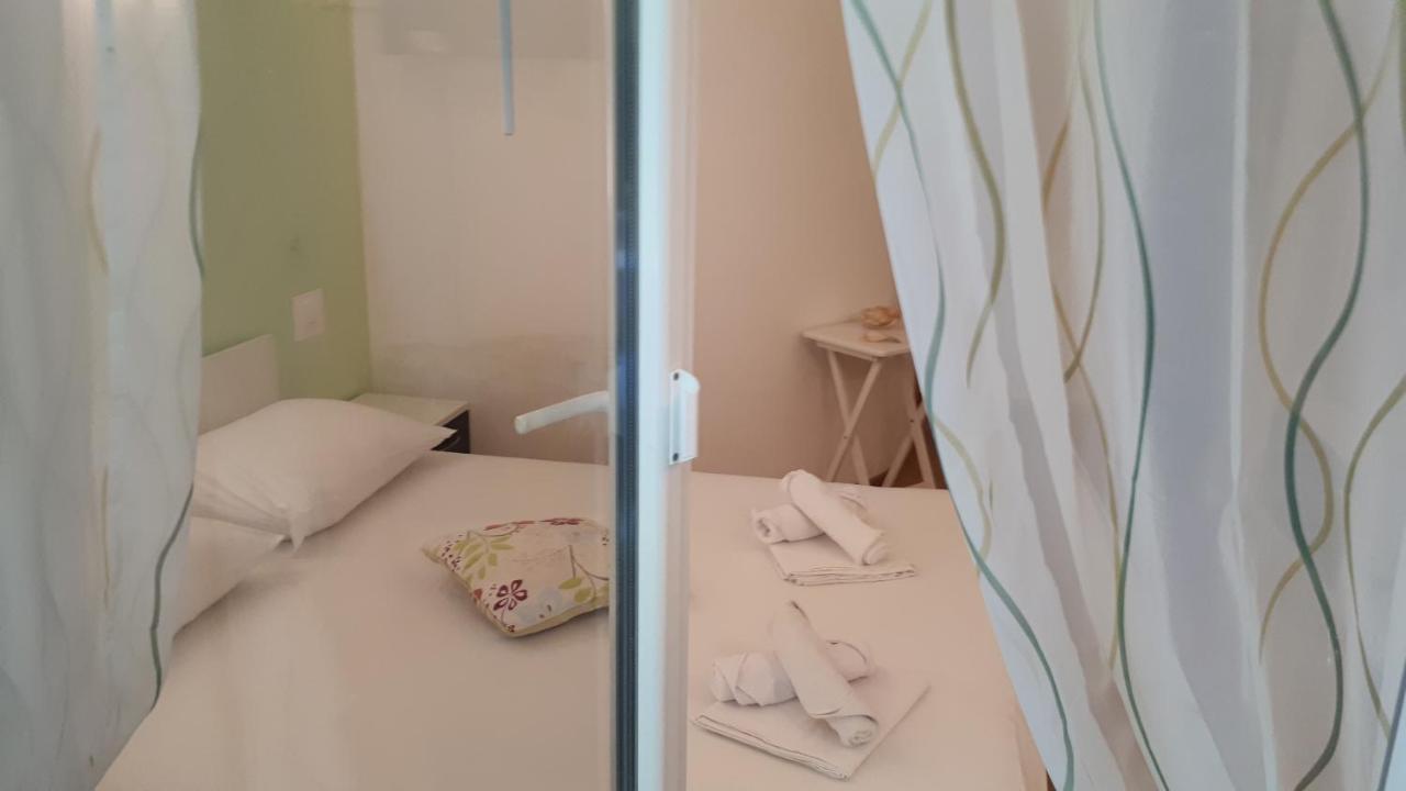 Apartments Meri Водице Екстер'єр фото