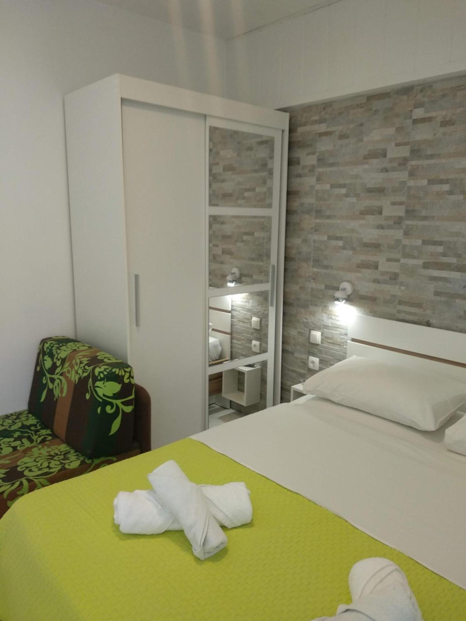 Apartments Meri Водице Екстер'єр фото